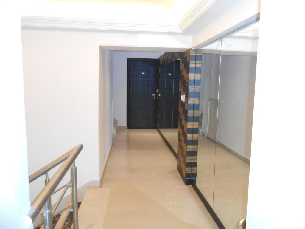Hotel Aston International โกลกาตา ภายนอก รูปภาพ