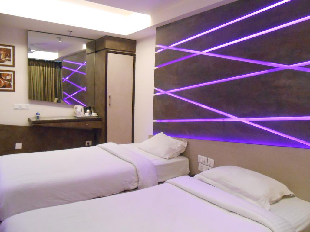 Hotel Aston International โกลกาตา ห้อง รูปภาพ