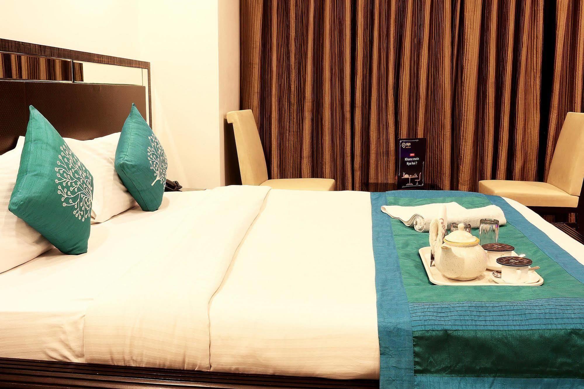 Hotel Aston International โกลกาตา ภายนอก รูปภาพ