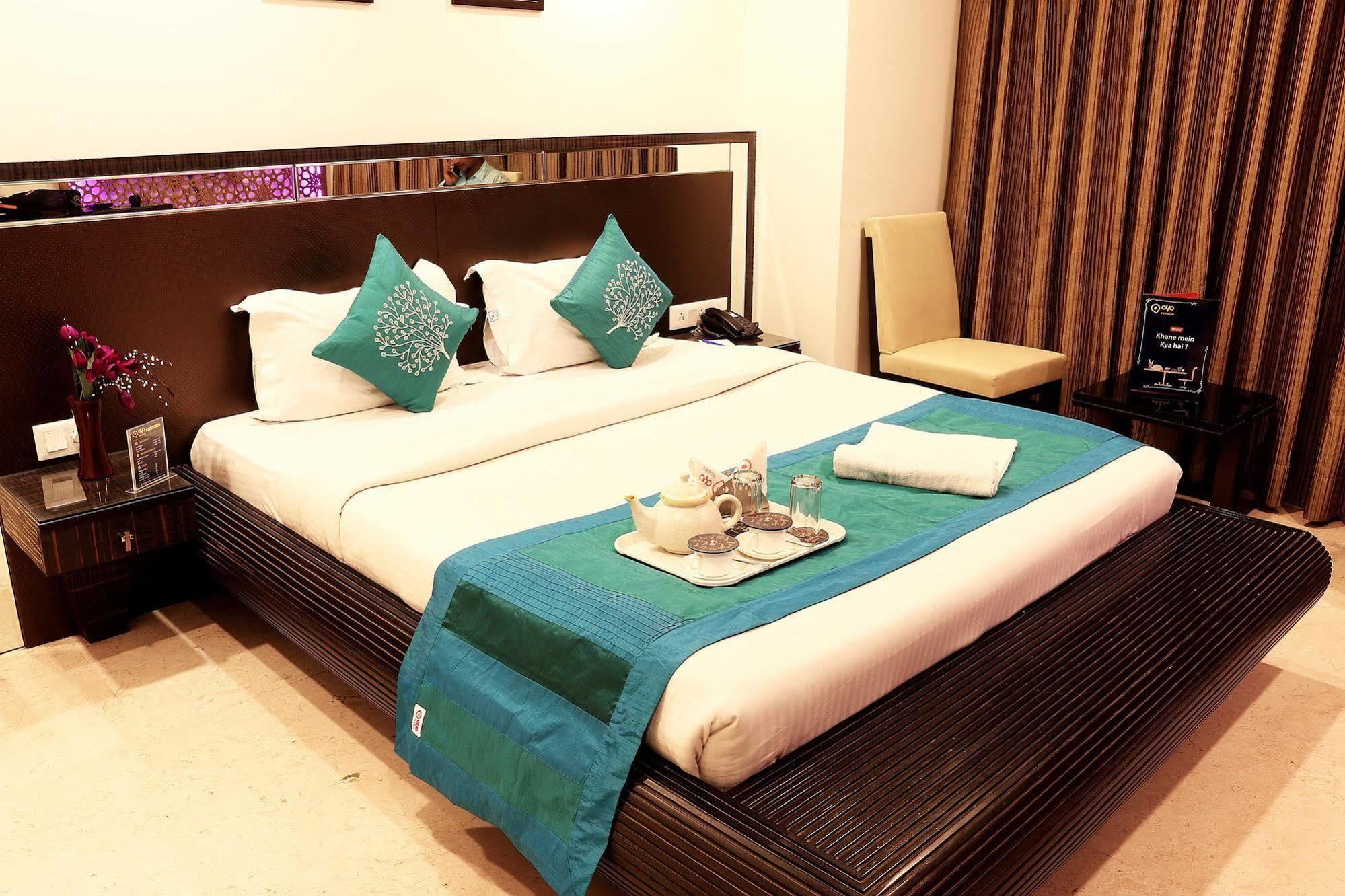 Hotel Aston International โกลกาตา ภายนอก รูปภาพ